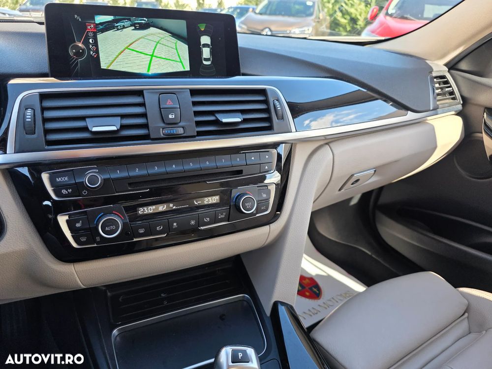 BMW Seria 3 330e iPerformance Sport Line - 31