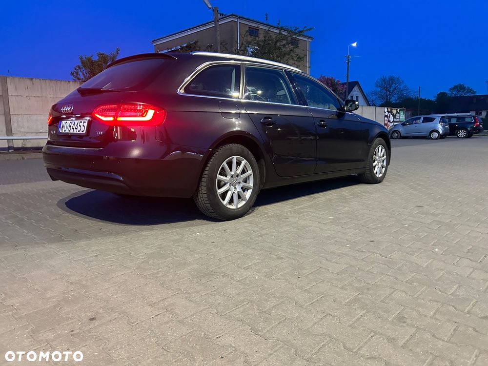 Audi A4 Avant 2.0 TDI - 12
