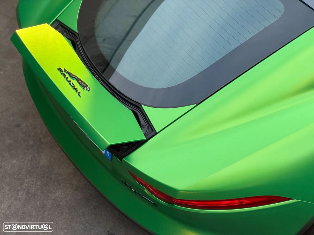 Jaguar F-Type - 26