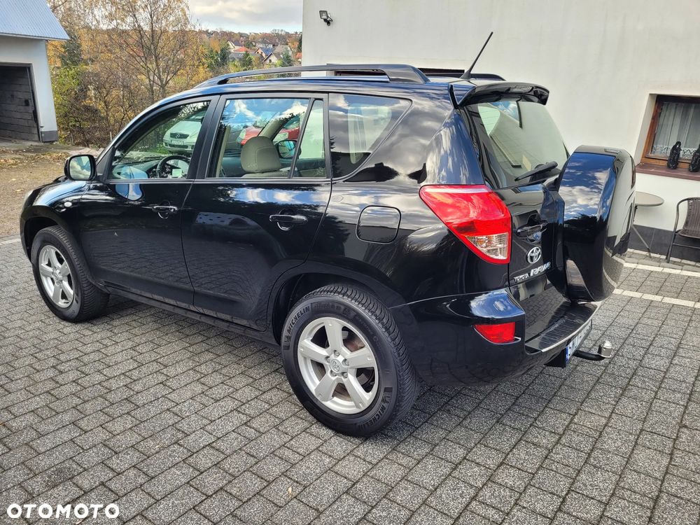 Toyota RAV4 2.2 D-4D Prestige - 3