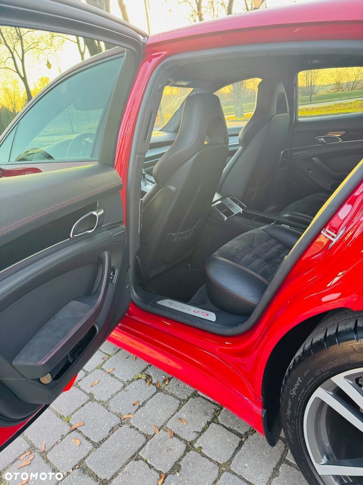 Porsche Panamera GTS - 16