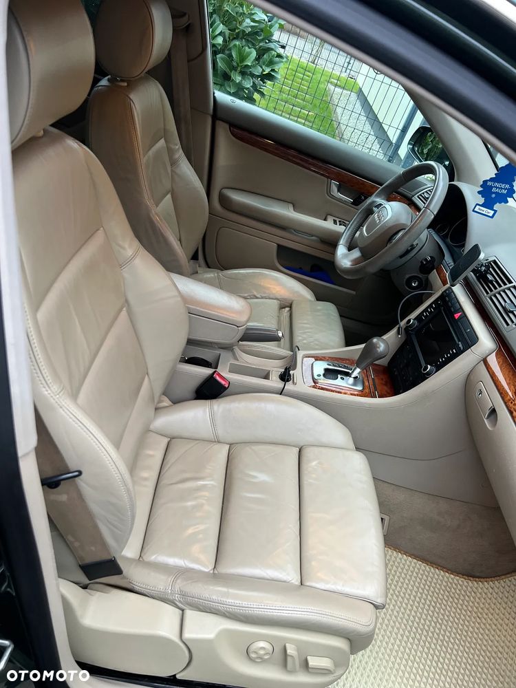 Audi A4 Avant 2.5 TDI Multitronic - 8