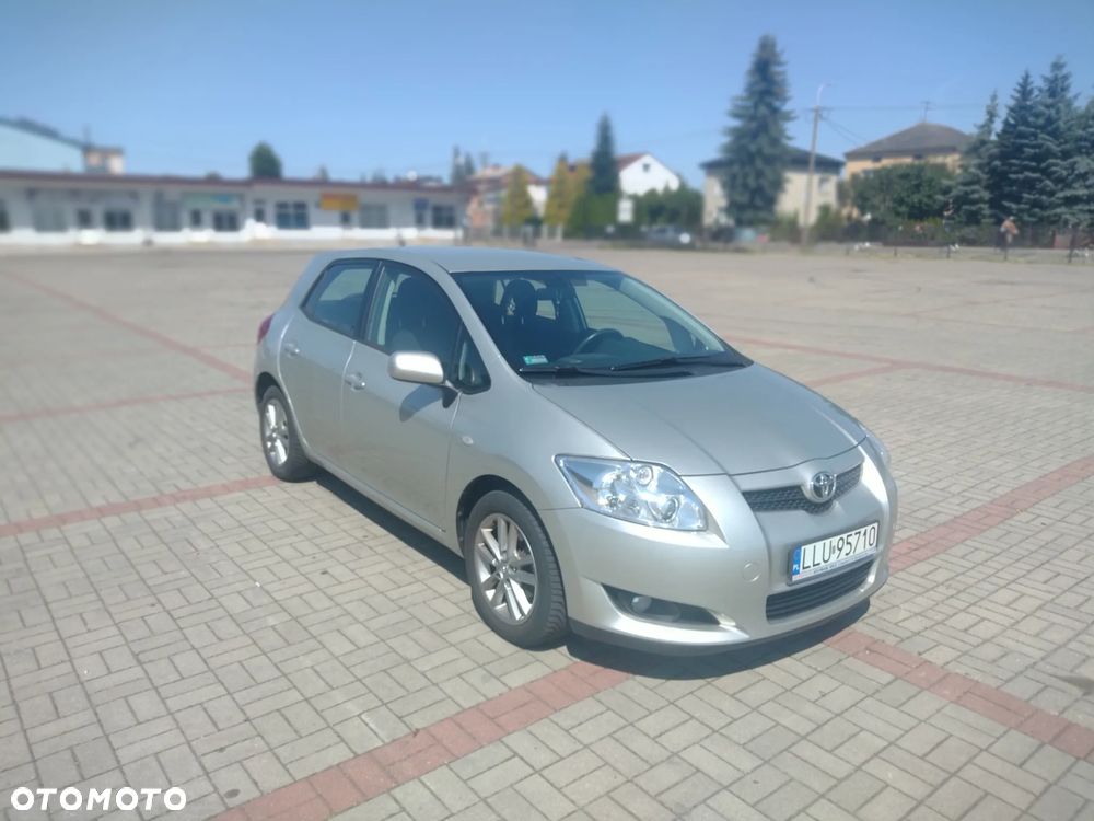 Toyota Auris 1.6 2010 - 1