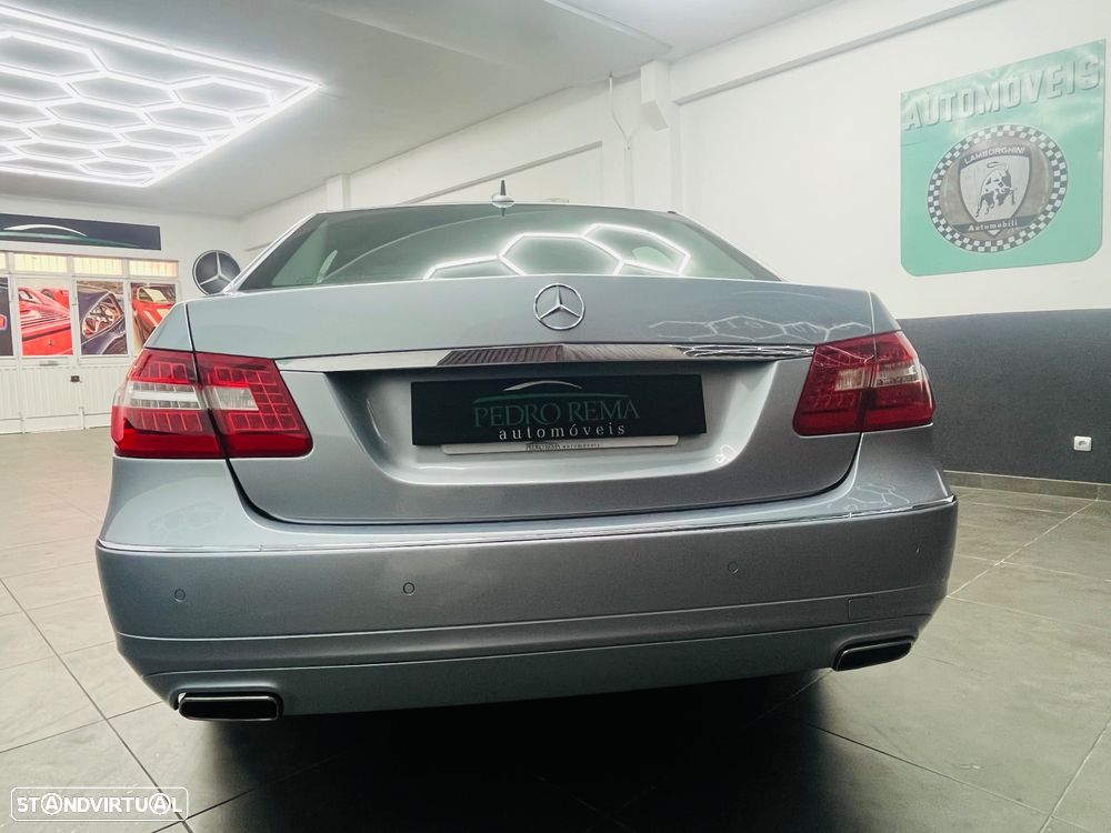 Mercedes-Benz E 300 Bluetec Hybrid Avantgarde - 14