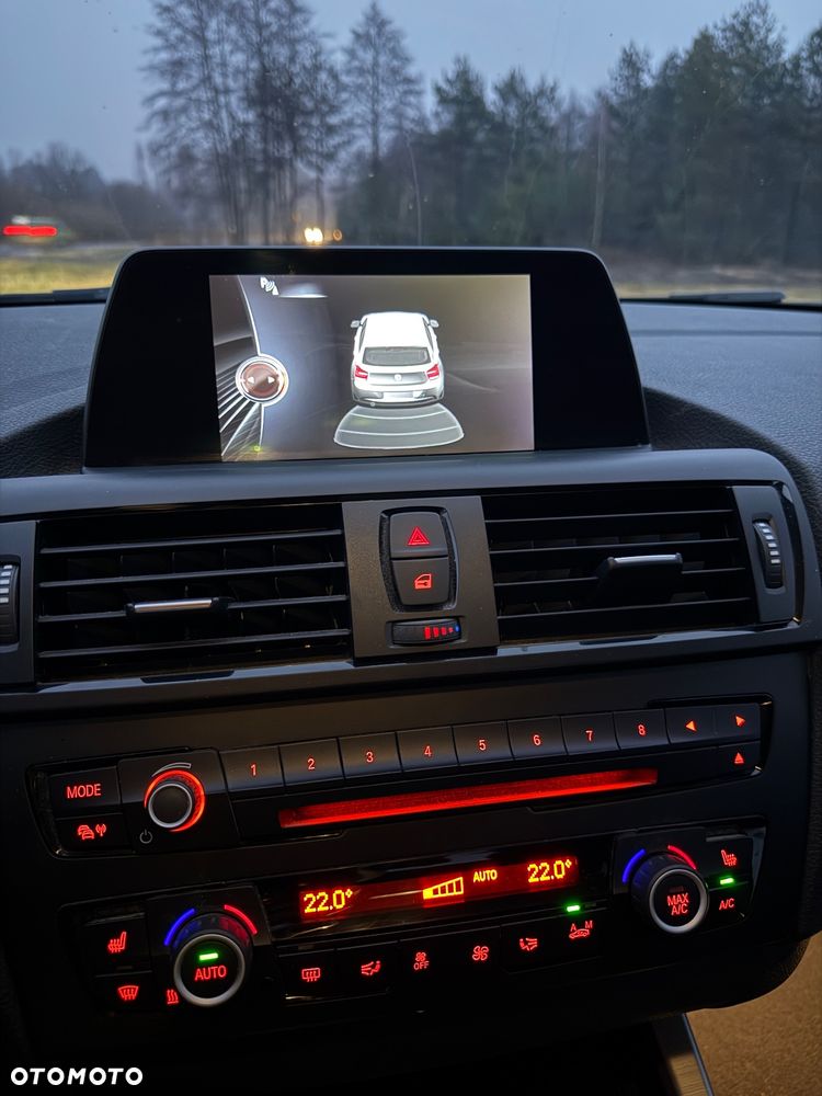 BMW Seria 1 116i - 13