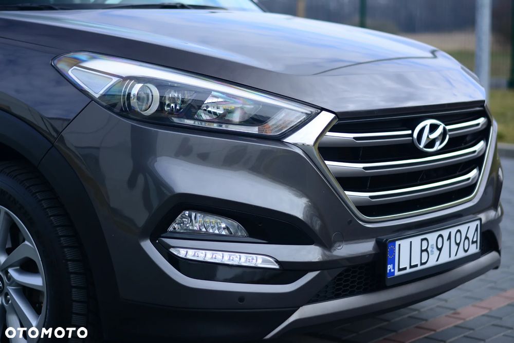 Hyundai Tucson 2.0 CRDI BlueDrive Style 2WD - 5