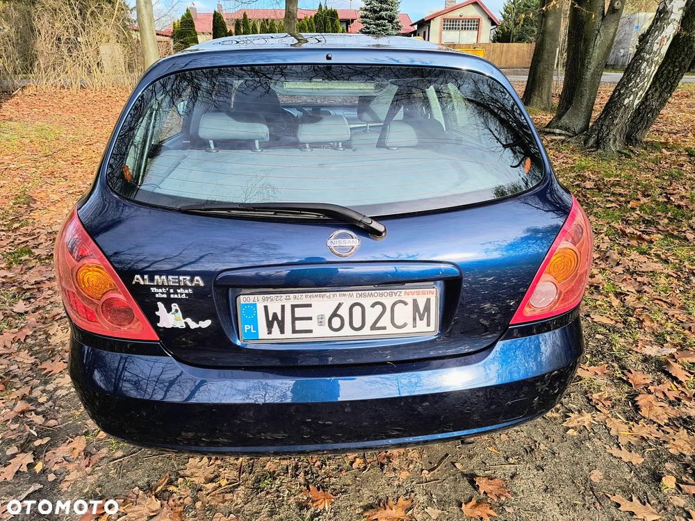 Nissan Almera - 7