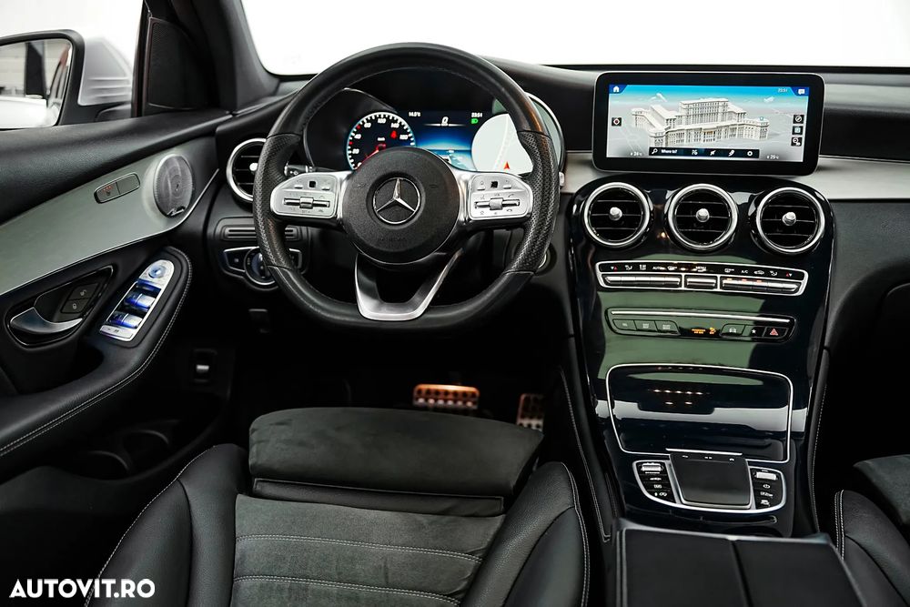 Mercedes-Benz GLC Coupe 200 d 4Matic 9G-TRONIC AMG Line - 13