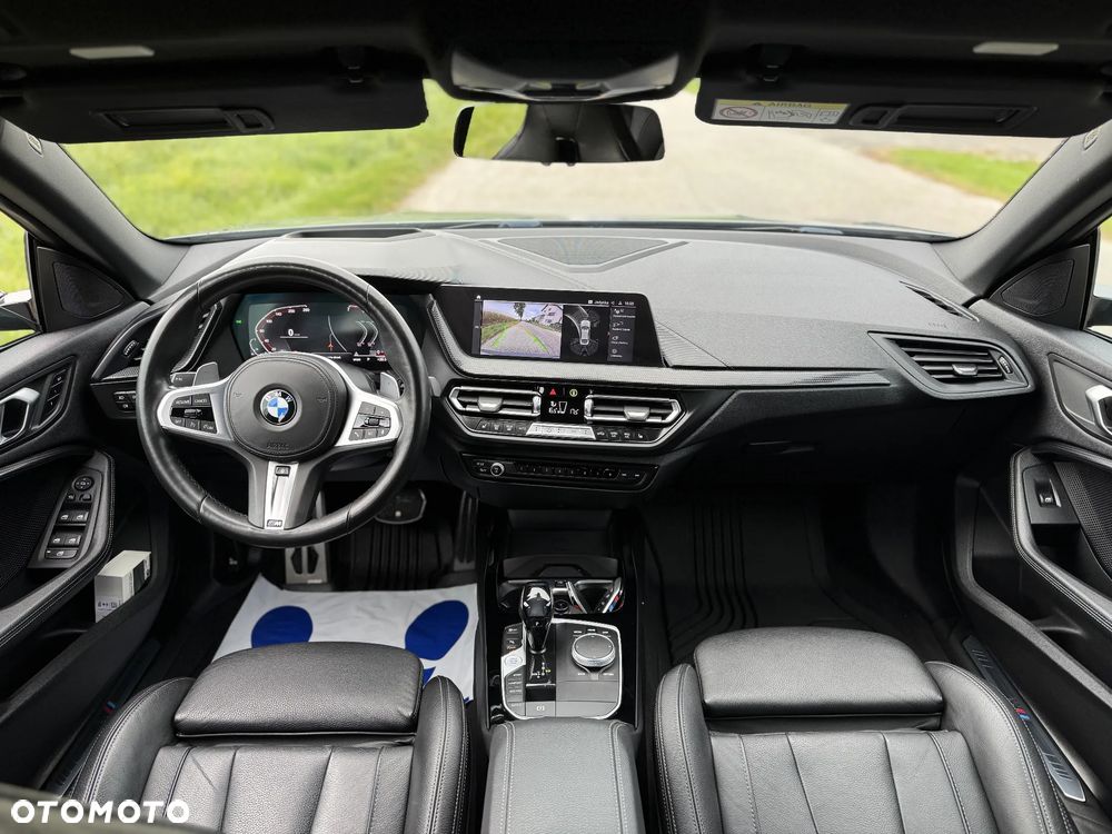 BMW Seria 2 220i M Sport - 32