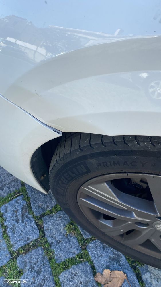 Peugeot 208 1.2 PureTech Active Pack - 10