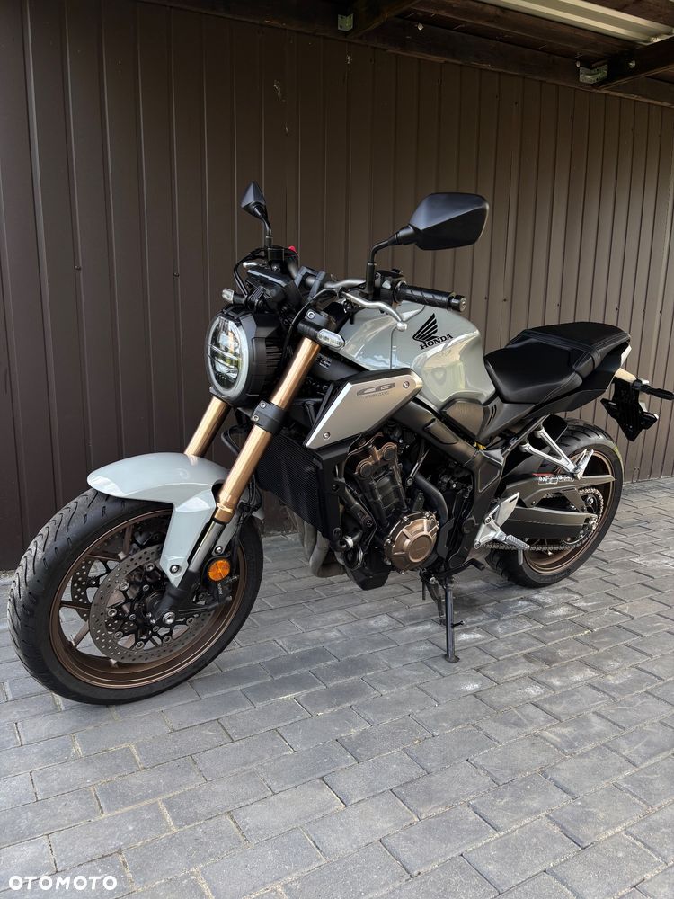 Honda CB - 35