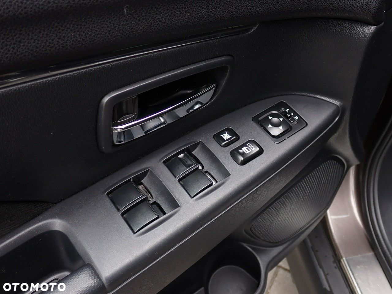 Mitsubishi ASX - 22