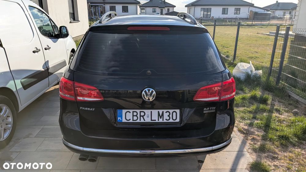Volkswagen Passat 2.0 TDI DPF BlueMotion Technology Comfortline - 6