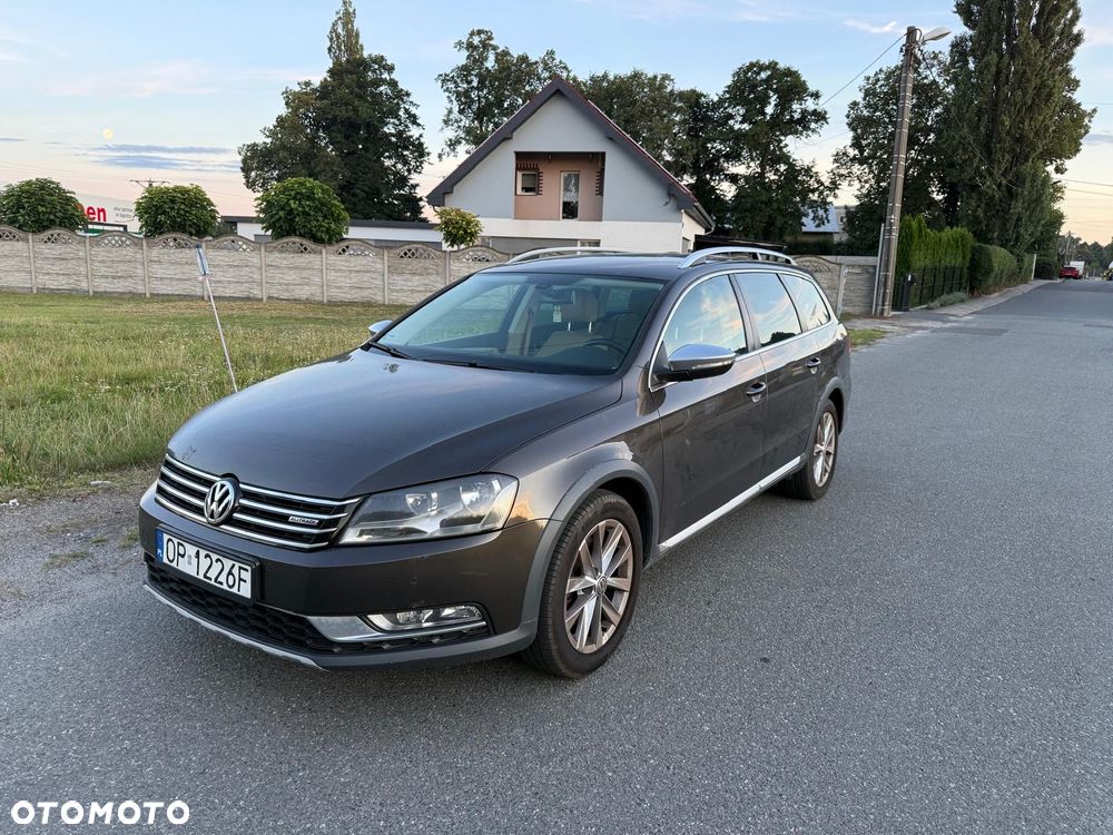 Volkswagen Passat - 2