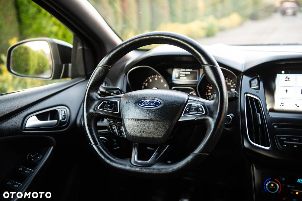 Ford Focus 1.5 EcoBoost ST-Line Red ASS - 31