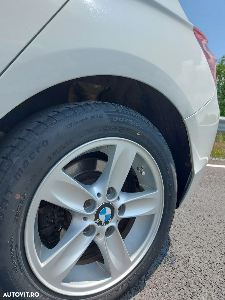 BMW Seria 1 118d - 31