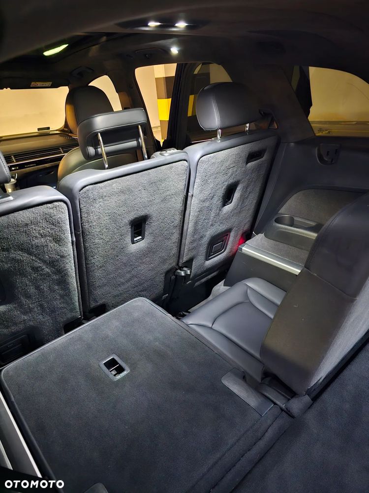 Audi SQ7 4.0 TDI Quattro Tiptronic - 4