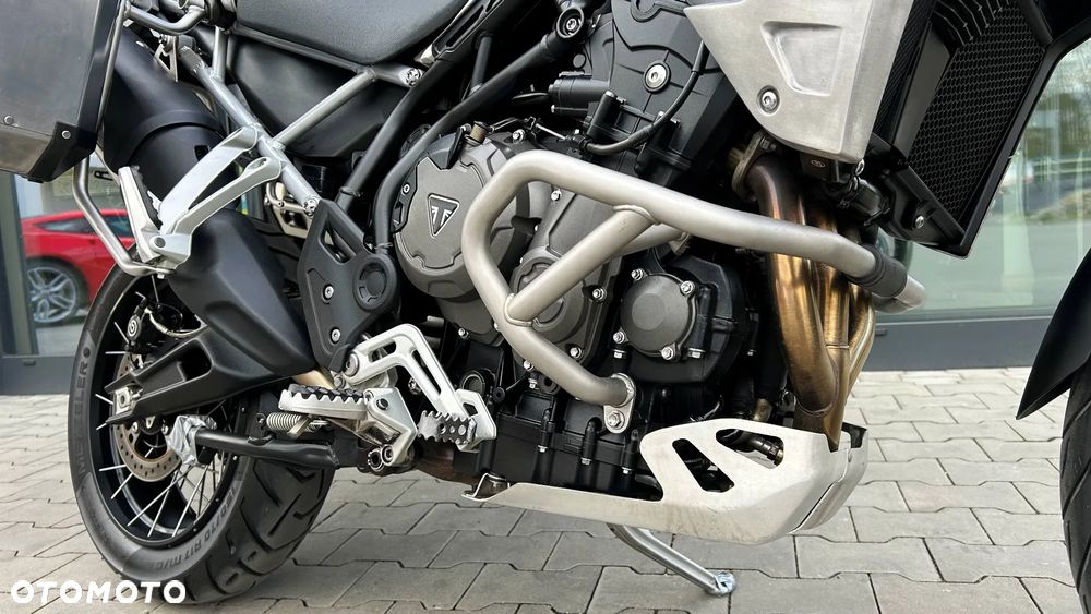 Triumph Tiger - 11