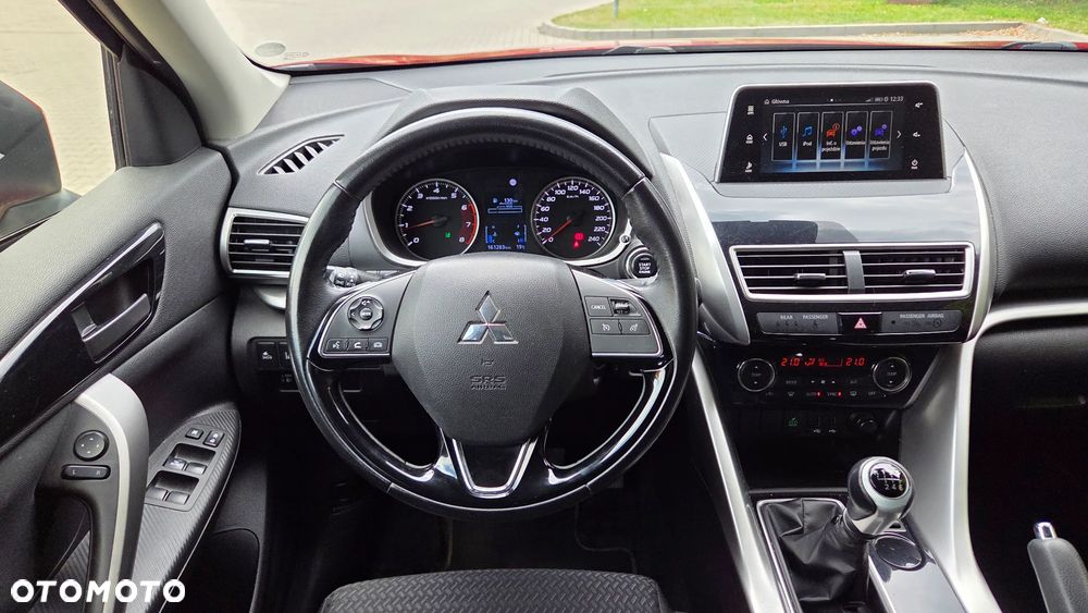 Mitsubishi Eclipse Cross 1.5 T Invite Plus - 14
