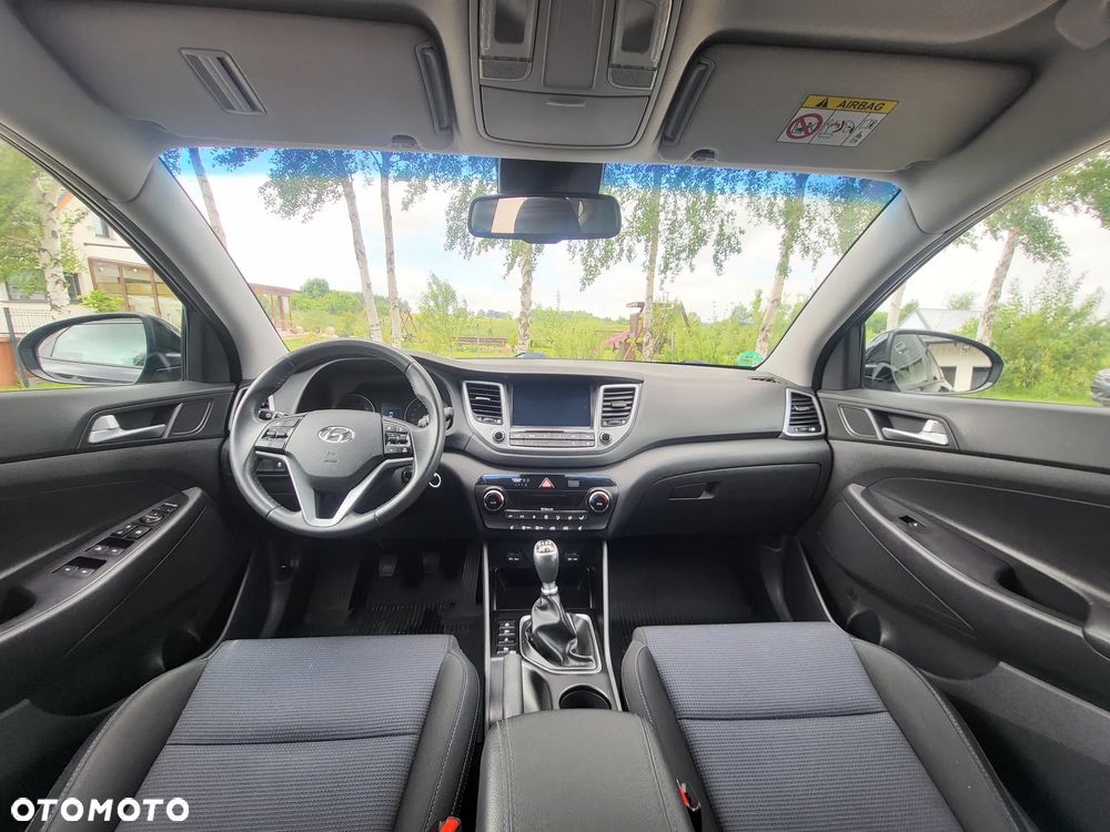 Hyundai Tucson 1.6 GDi Comfort 2WD - 26