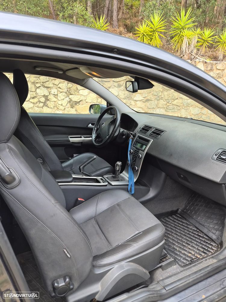 Volvo C30 2.0 D Nível 3 - 7