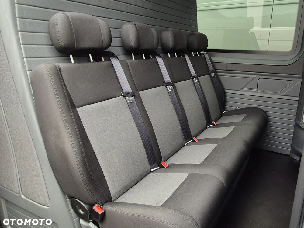 Volkswagen Crafter 35 - 6