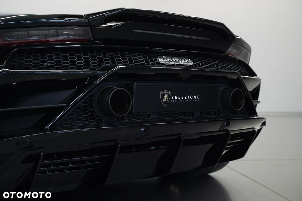 Lamborghini Huracan - 5