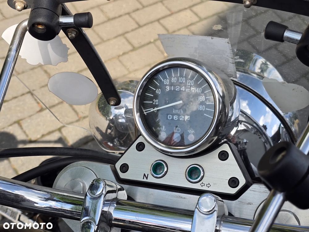 Suzuki Marauder - 17