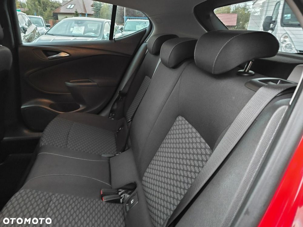Opel Astra 1.4 Turbo Active - 26