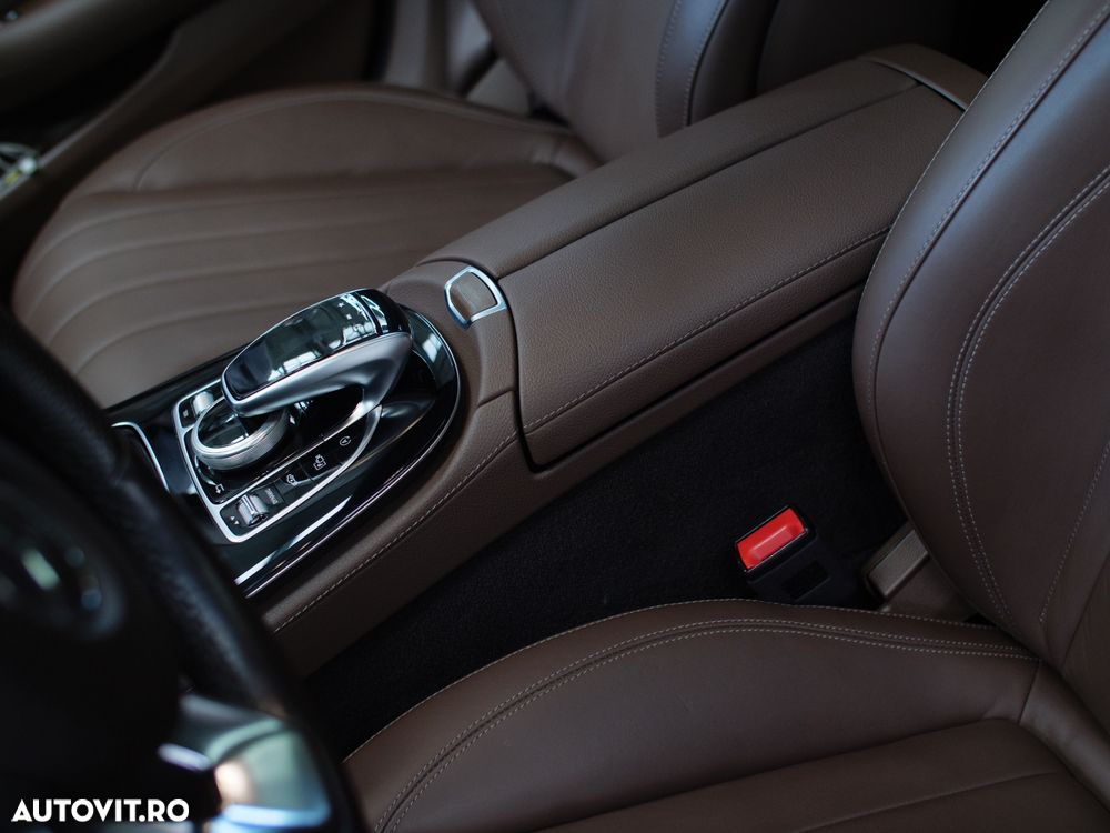 Mercedes-Benz E 220 d Aut. - 26