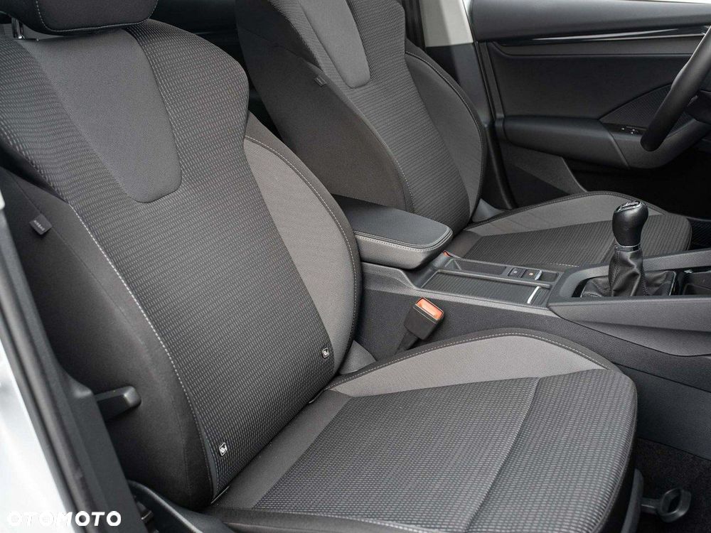 Skoda Octavia 1.5 TSI ACT Ambition - 28