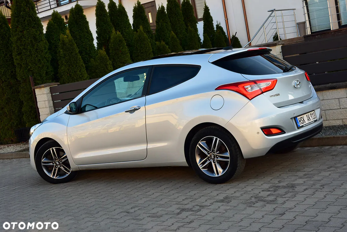 Hyundai i30 1.6 CRDi Premium - 28