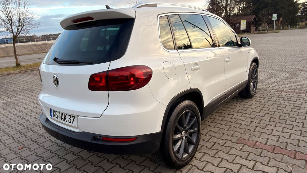 Volkswagen Tiguan 2.0 TDI 4Mot Perfectline R-Style DSG - 24
