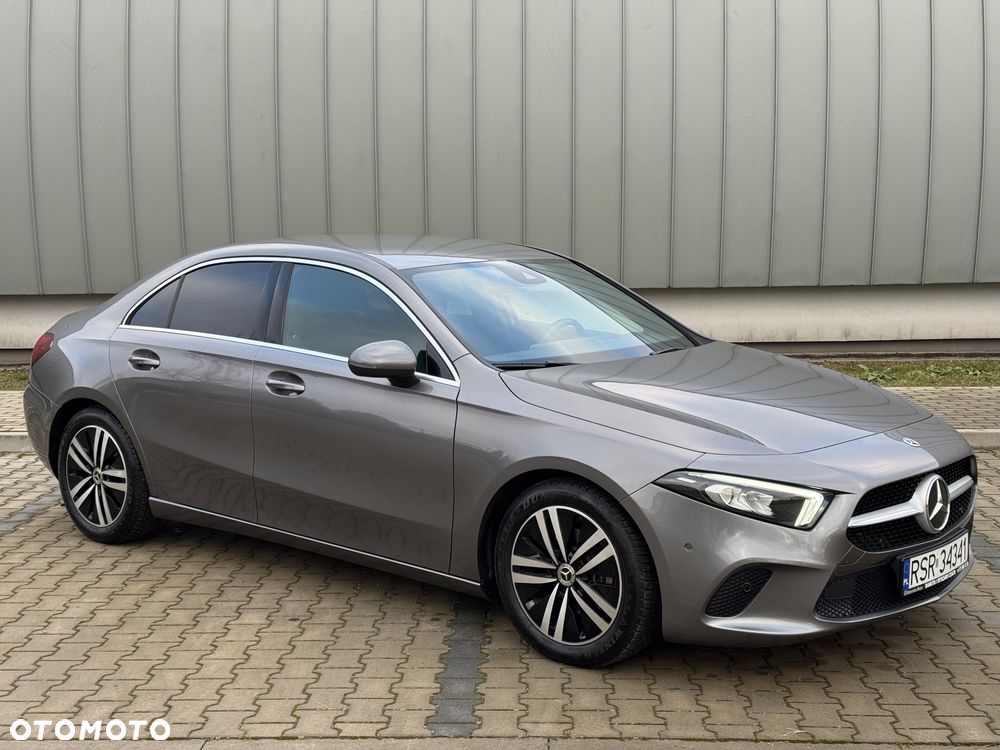 Mercedes-Benz Klasa A 180 Progressive 7G-DCT - 2