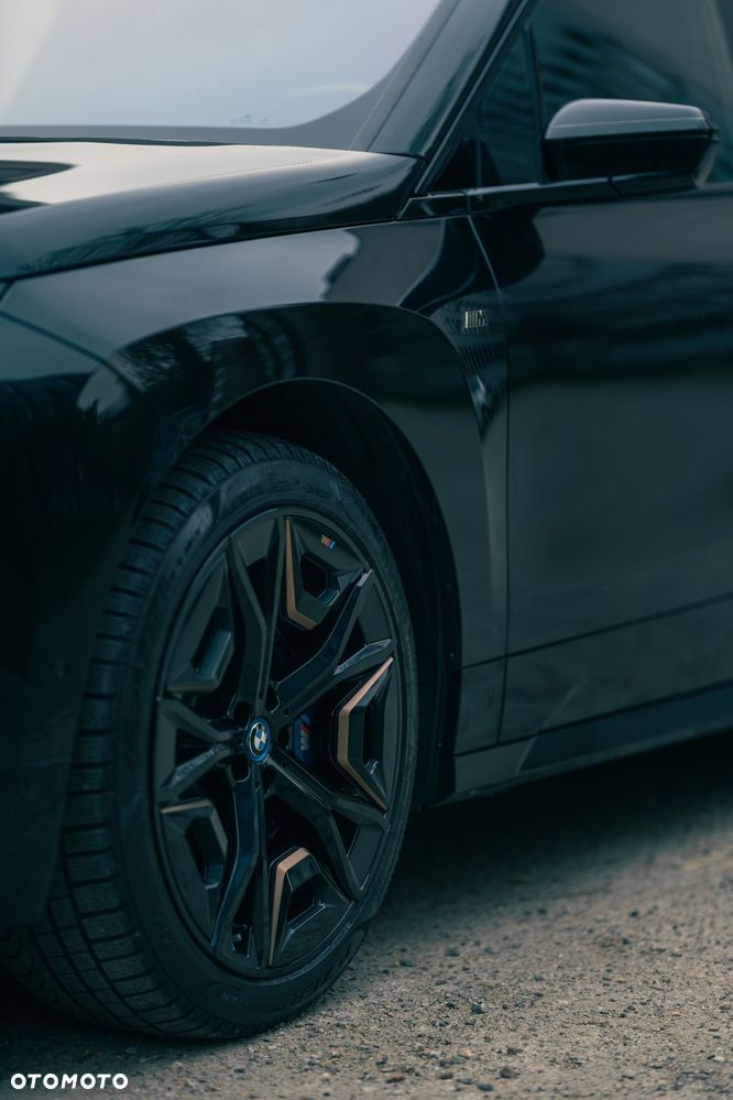 BMW iX M60 111.5kWh - 10