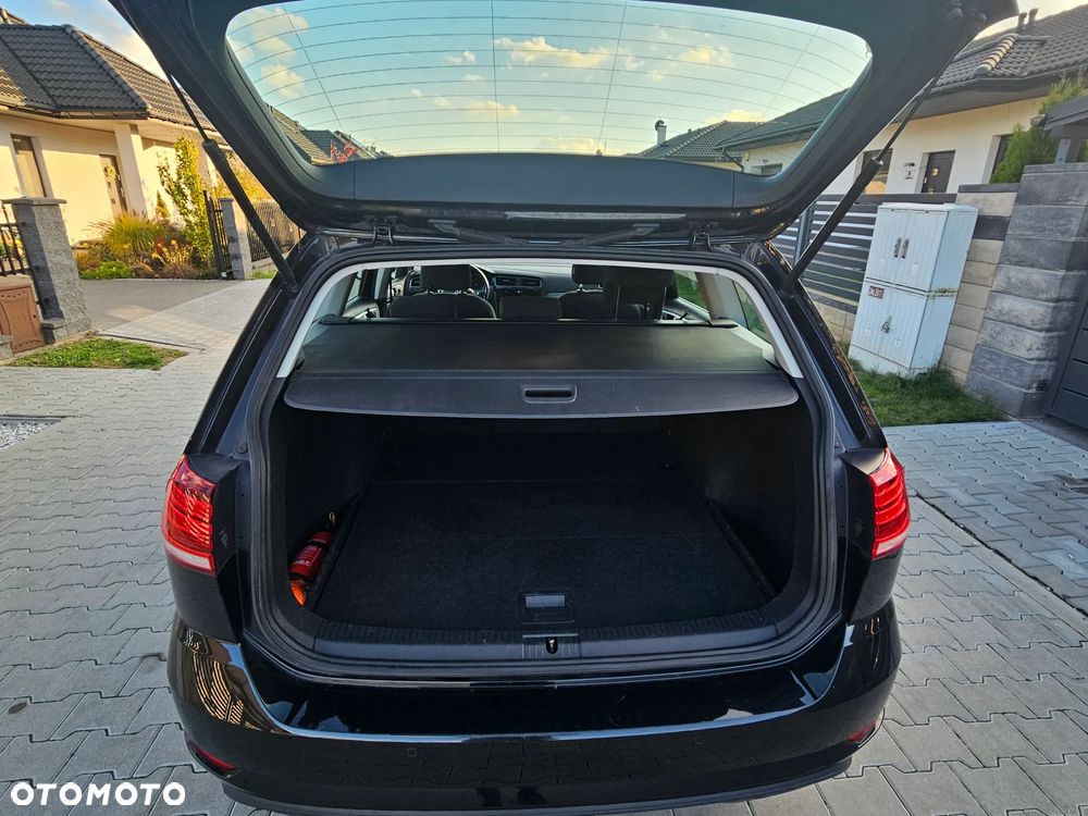 Volkswagen Golf - 9