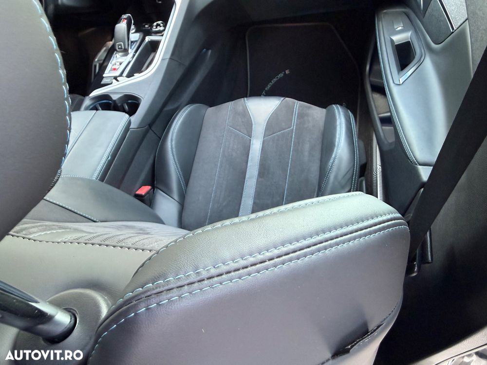 Peugeot 3008 PureTech 130 Stop & Start GPF EAT8 Crossway - 16