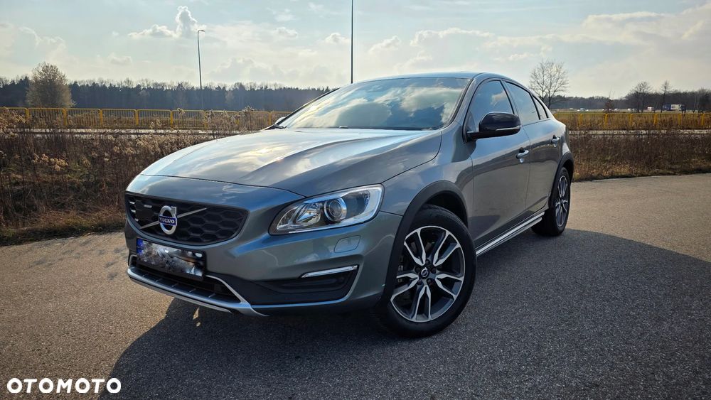 Volvo S60 - 2