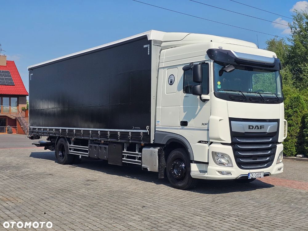 DAF XF106 450 4X2 FIRANKA 9.40m 23europalety+WINDA PALFINGER! - 1
