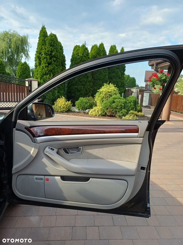 Audi A8 4.2 TDI Quattro - 29