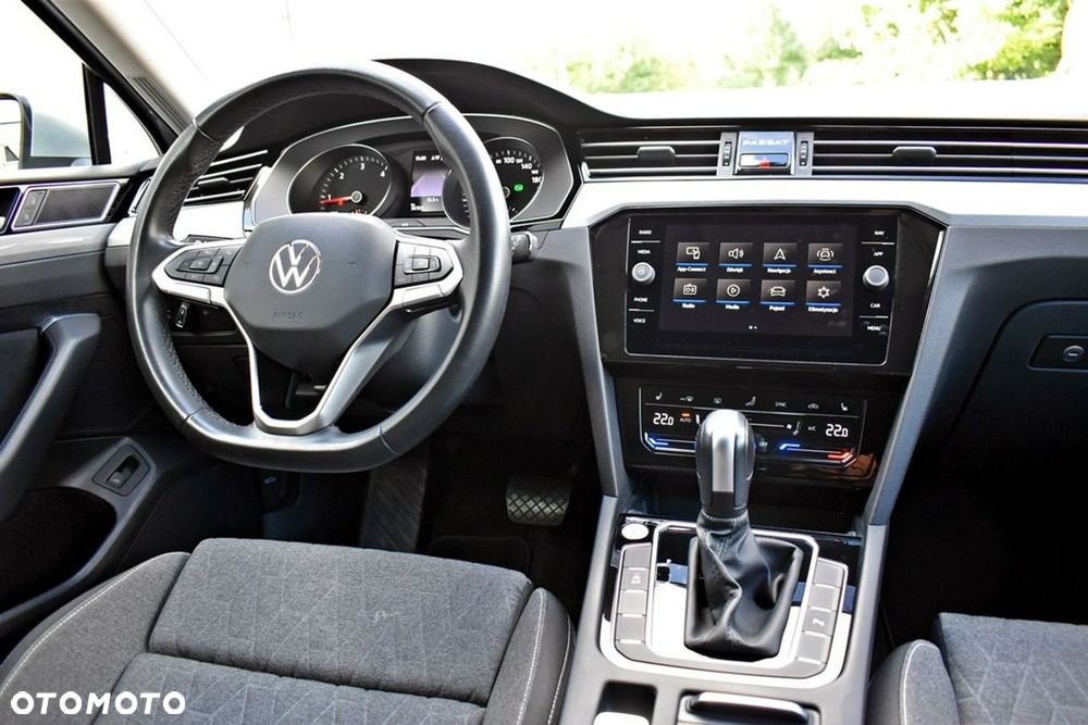 Volkswagen Passat Variant 2.0 TDI EVO Business DSG - 18