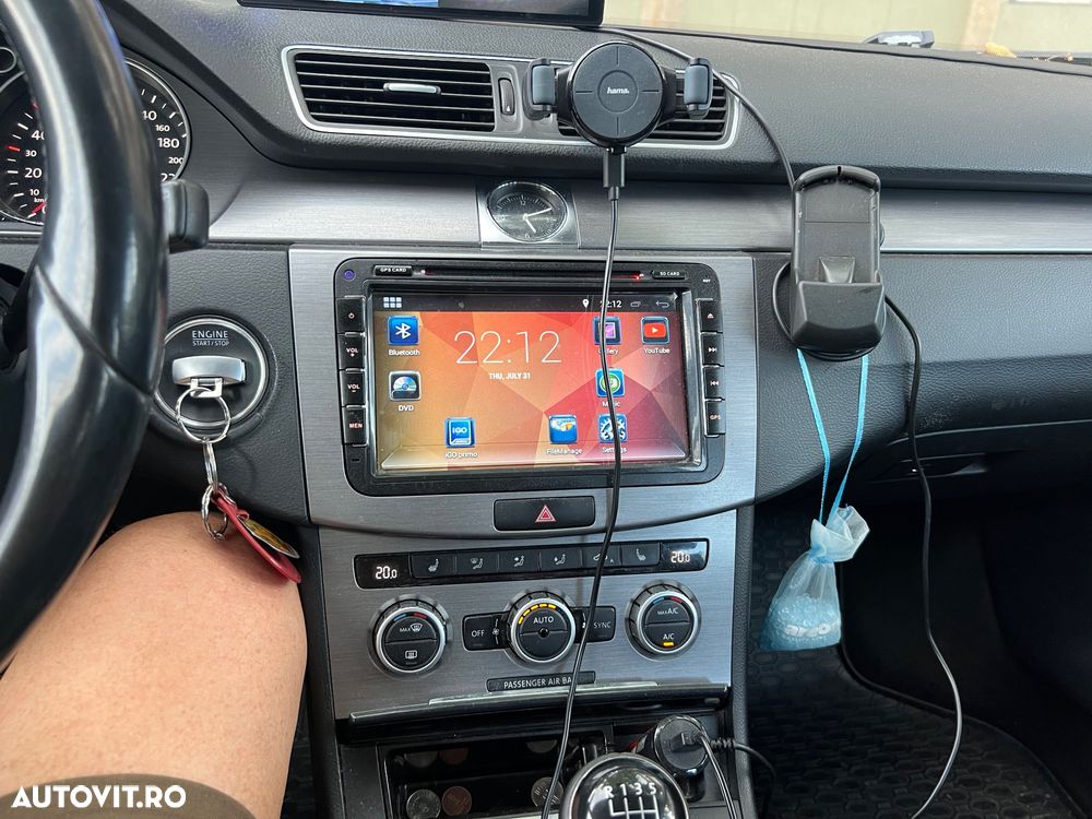 Volkswagen Passat - 9