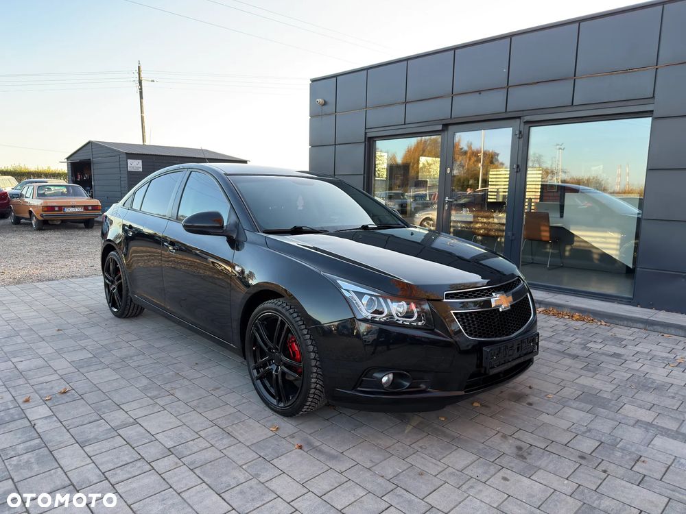 Chevrolet Cruze 1.8 LTZ+ - 1