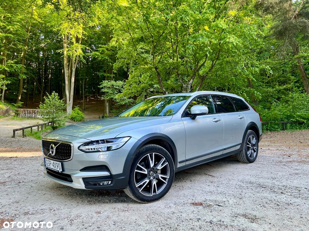 Volvo V90 Cross Country D5 AWD - 1