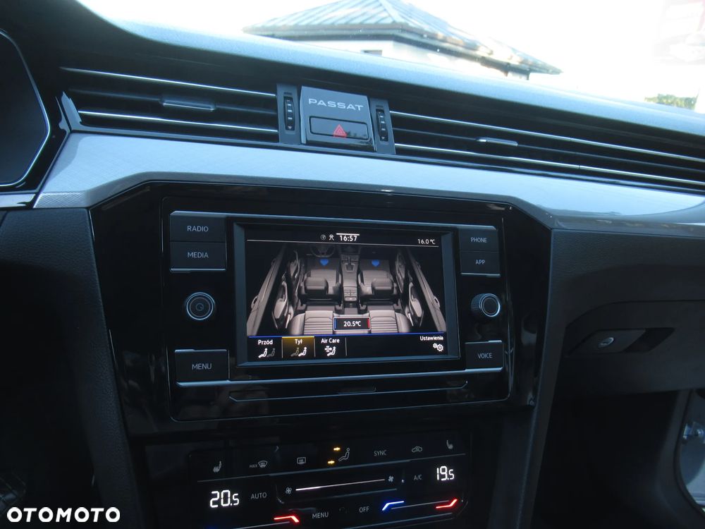 Volkswagen Passat 1.5 TSI EVO Business - 29