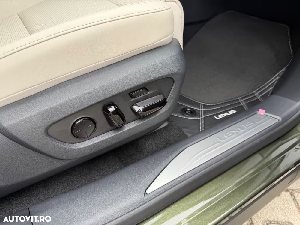 Lexus Seria RX 450h+ E-Four PHEV Luxury - 22