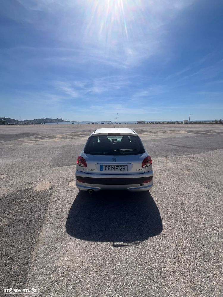 Peugeot 206+ 1.1 Trendy - 11