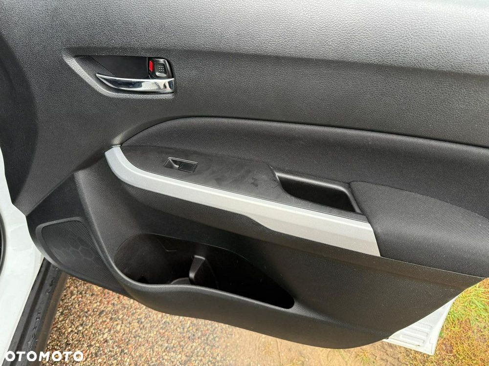 Suzuki Vitara - 16
