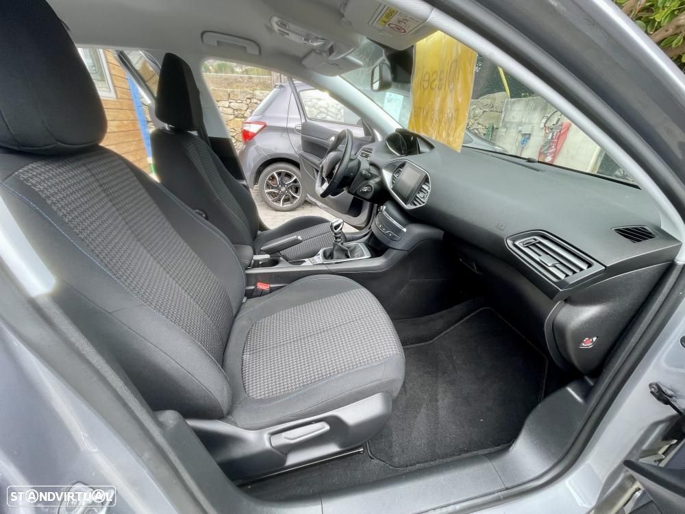 Peugeot 308 1.5 BlueHDi Style - 10