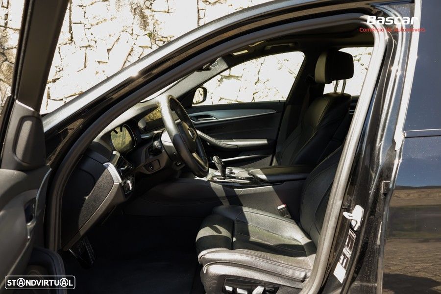 BMW 530 e iPerformance Pack M - 14